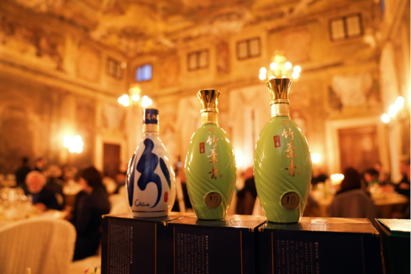国际化步履不停 汾酒走进威尼斯国际艺术双年展的文化艺术交流策划